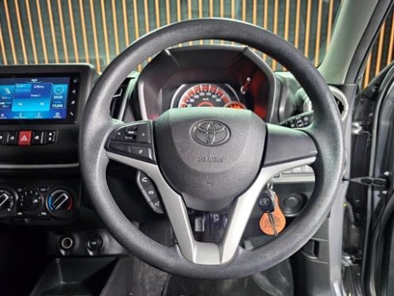 Toyota Vitz - Mit Mak Motors - Image 10