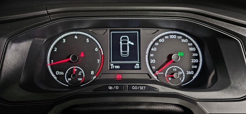 Volkswagen polo sedan - Mit Mak Motors - Image 11