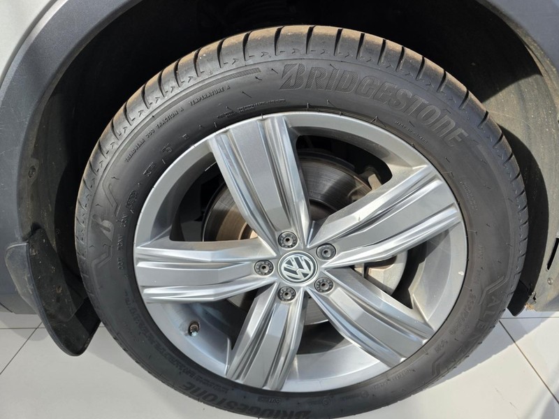 Volkswagen Tiguan - Park Ford - Image 7