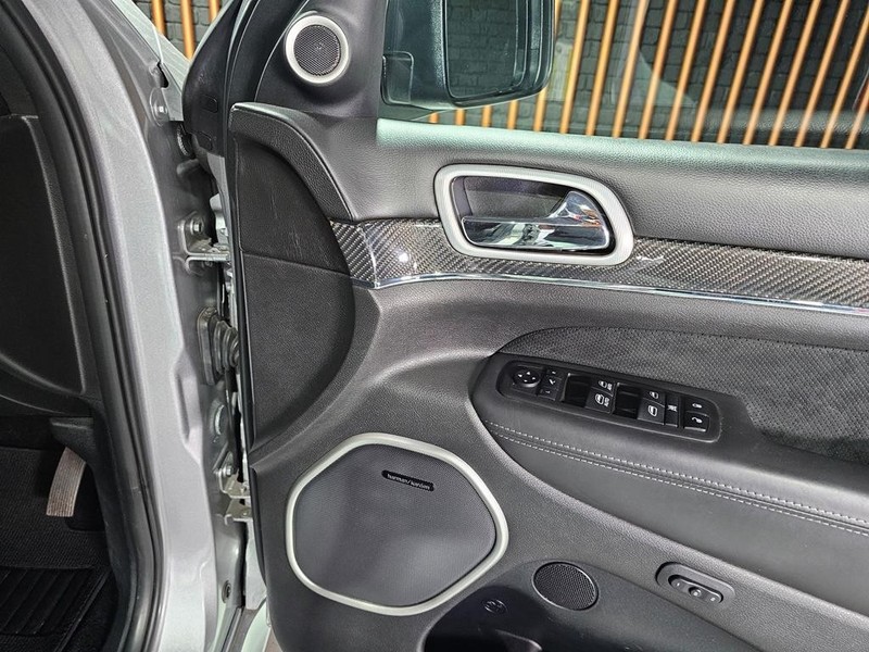 Jeep Grand Cherokee - Mit Mak Motors - Image 8