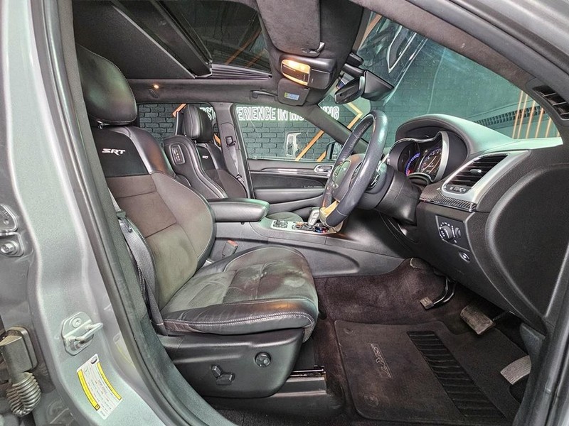 Jeep Grand Cherokee - Mit Mak Motors - Image 9