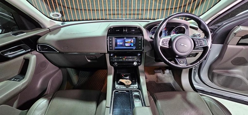 Jaguar F-Pace - Mit Mak Motors - Image 16