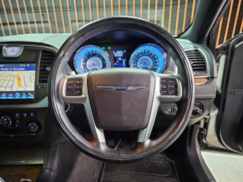 Chrysler 300 - Mit Mak Motors - Image 10