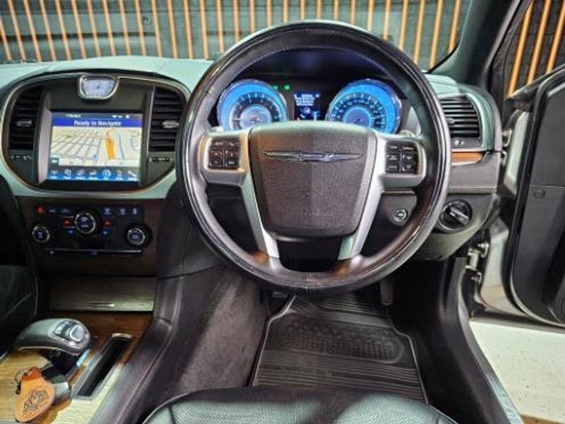 Chrysler 300 - Mit Mak Motors - Image 9
