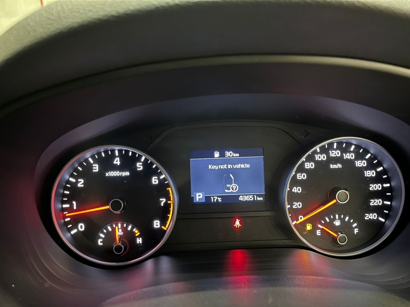 Kia Sportage - Weelee - Image 11