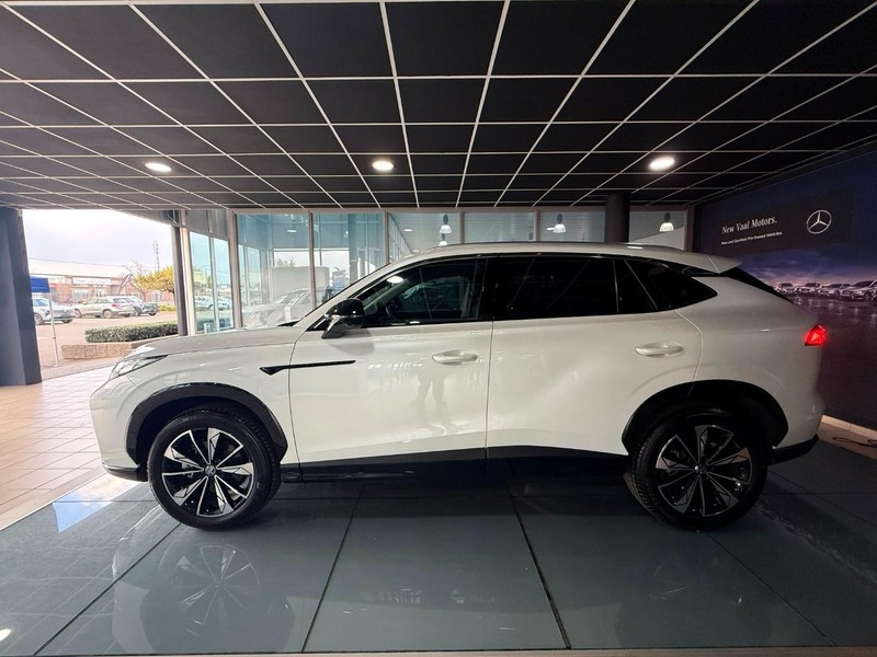 MG HS - New Vaal Motors Vereeniging Mercedes - Image 8