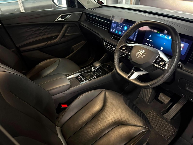 MG HS - New Vaal Motors Vereeniging Mercedes - Image 22