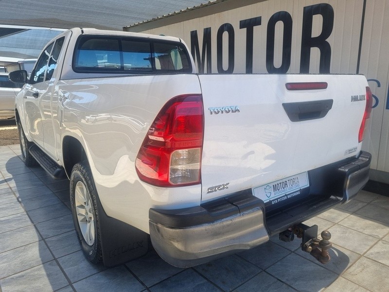 Toyota Hilux - Motortoria - Image 6