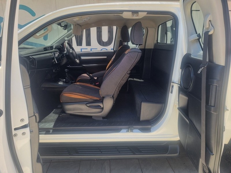 Toyota Hilux - Motortoria - Image 5