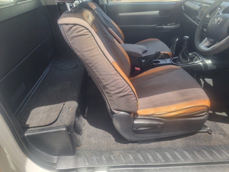 Toyota Hilux - Motortoria - Image 12