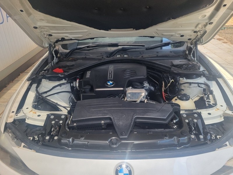 BMW 3 Series - Motortoria - Image 19
