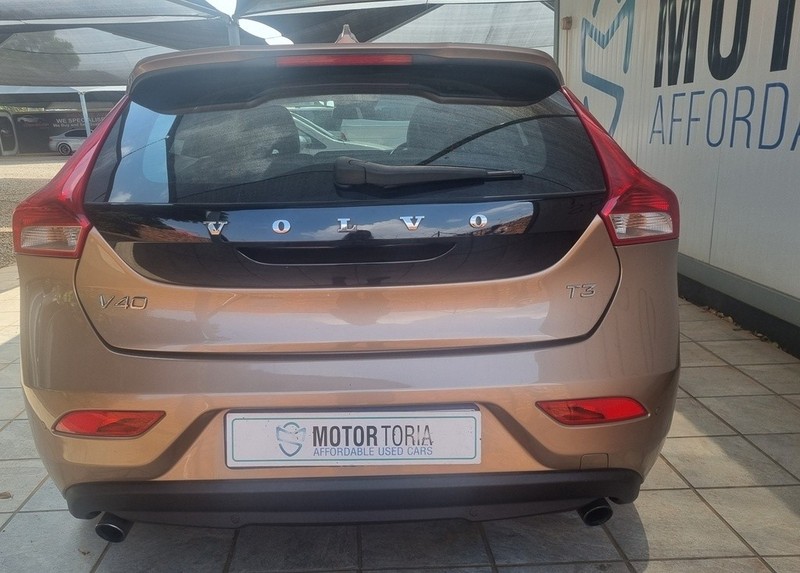 Volvo V40 - Motortoria - Image 6
