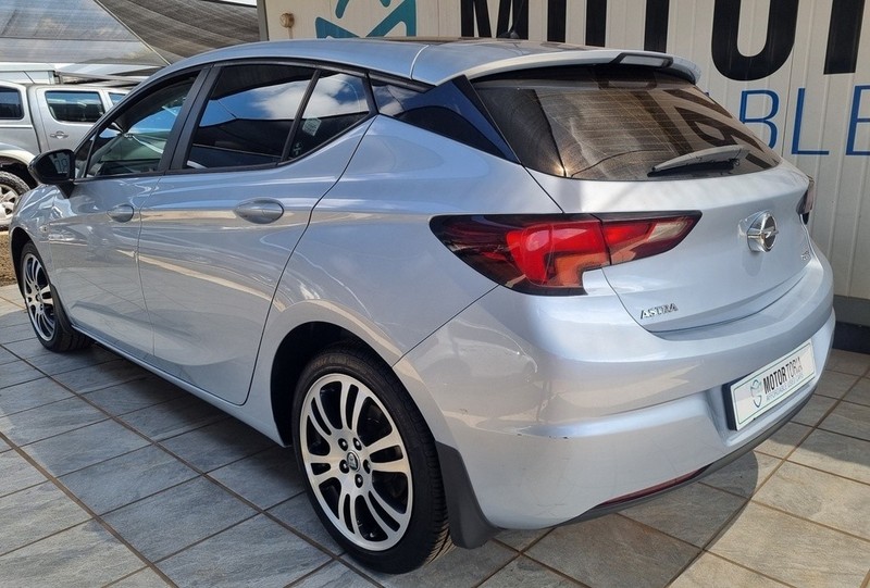 Opel Astra - Motortoria - Image 5