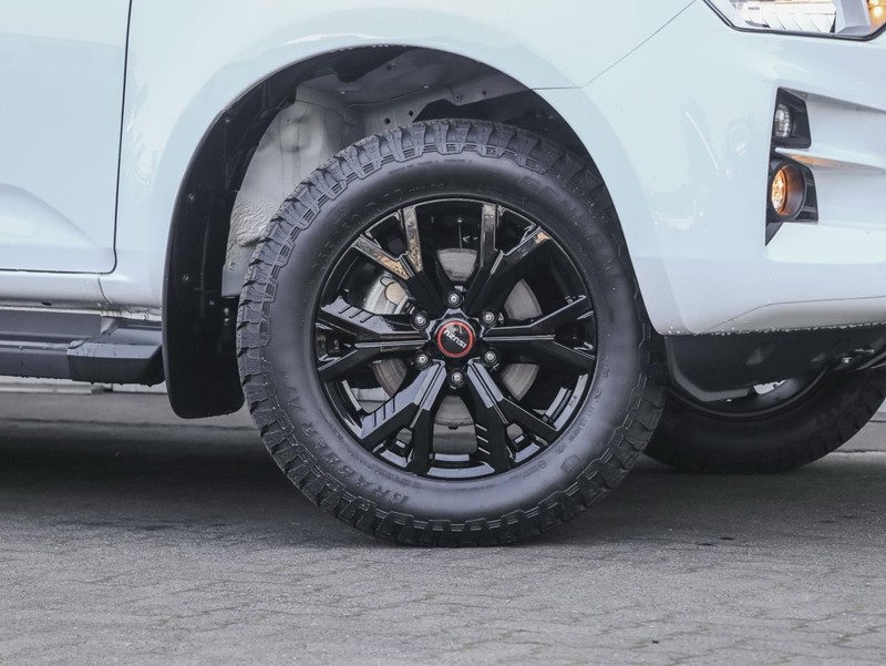 Isuzu D-Max - Isuzu Richards Bay - Image 2