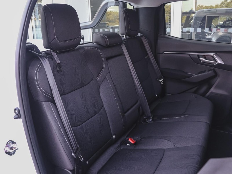 Isuzu D-Max - Isuzu Richards Bay - Image 22