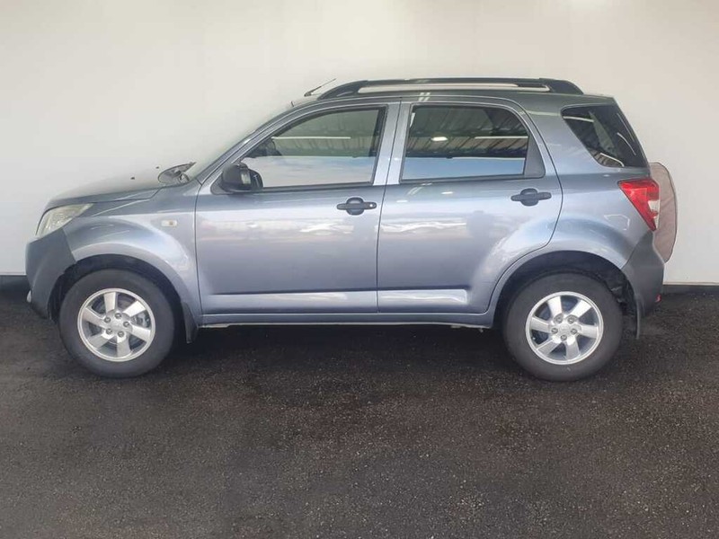 Daihatsu Terios - One Way Auto - Image 6
