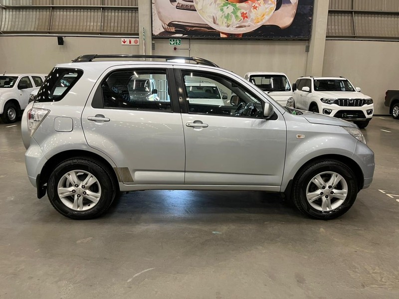Daihatsu Terios - Weelee - Image 8