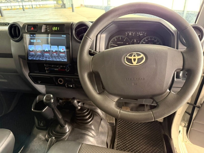 Toyota Land Cruiser - Bakwena Auto Sales - Image 16