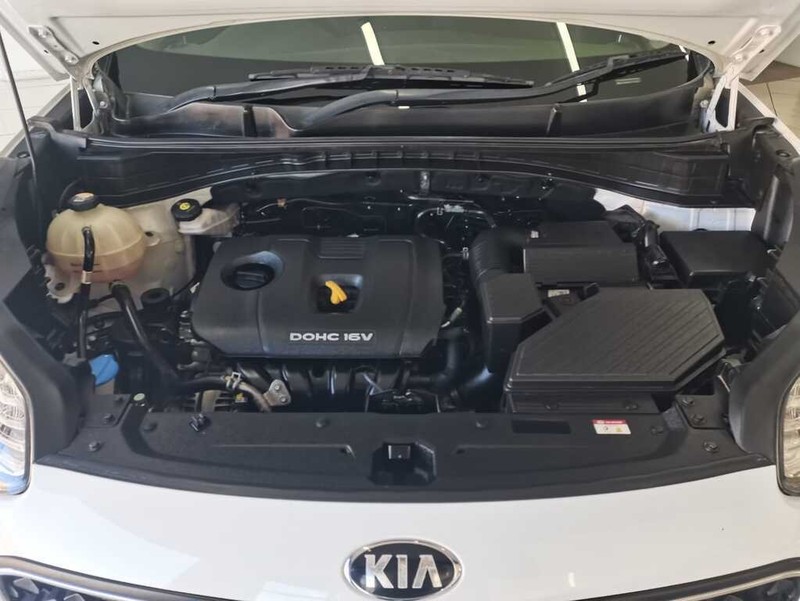 Kia Sportage - Urban Auto - Image 11
