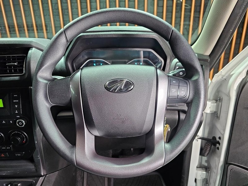 Mahindra Pik Up - Mit Mak Motors - Image 11