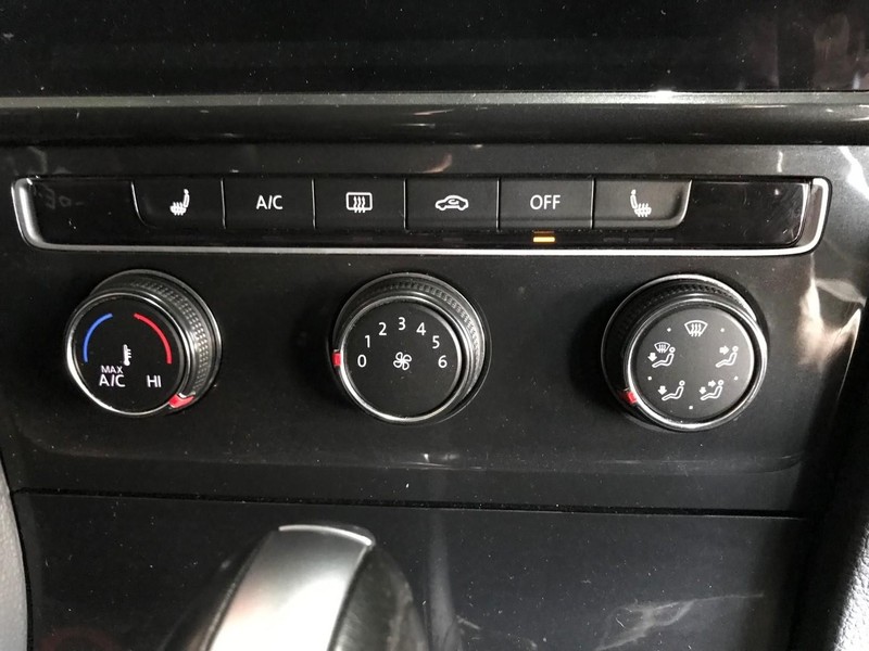 Volkswagen Golf - Vaal Toyota Vereeniging - Image 15
