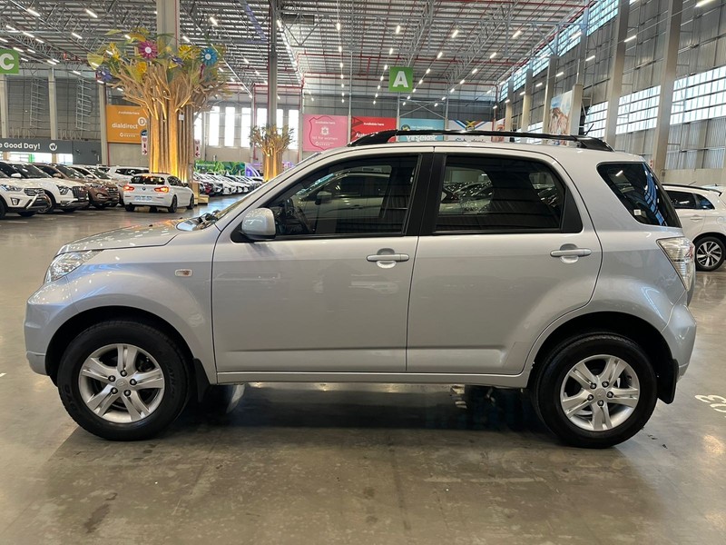 Daihatsu Terios - Weelee - Image 6