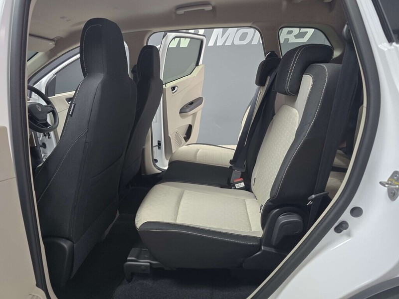 Volkswagen Transporter - WP Motors - Image 17