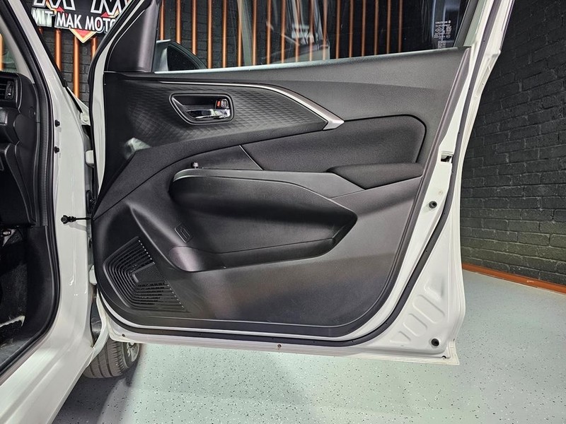 Suzuki Swift - Mit Mak Motors - Image 7