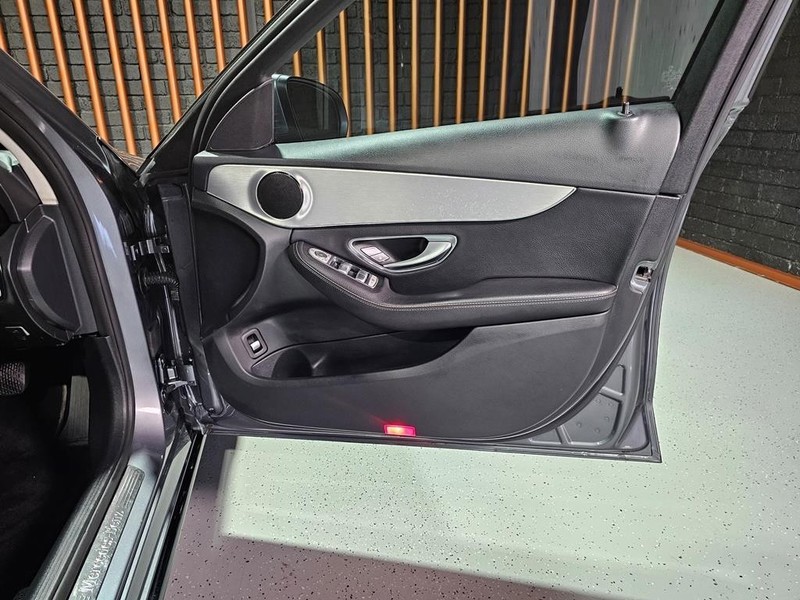 Mercedes-Benz C-class - Mit Mak Motors - Image 7