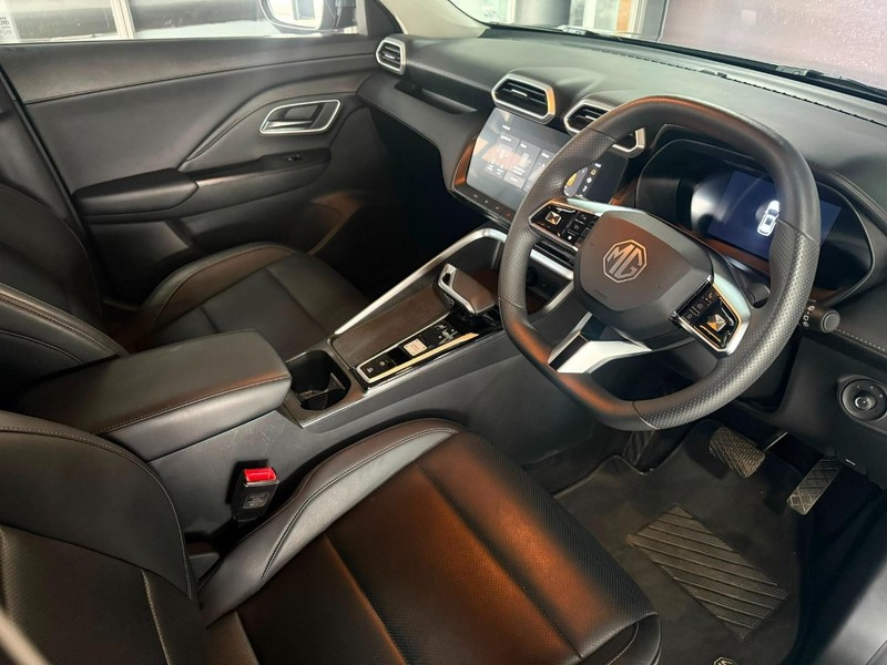 MG ZS - New Vaal Motors Vereeniging Mercedes - Image 13