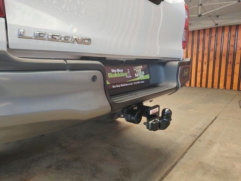 Toyota Hilux - We Buy Bakkies - Image 9