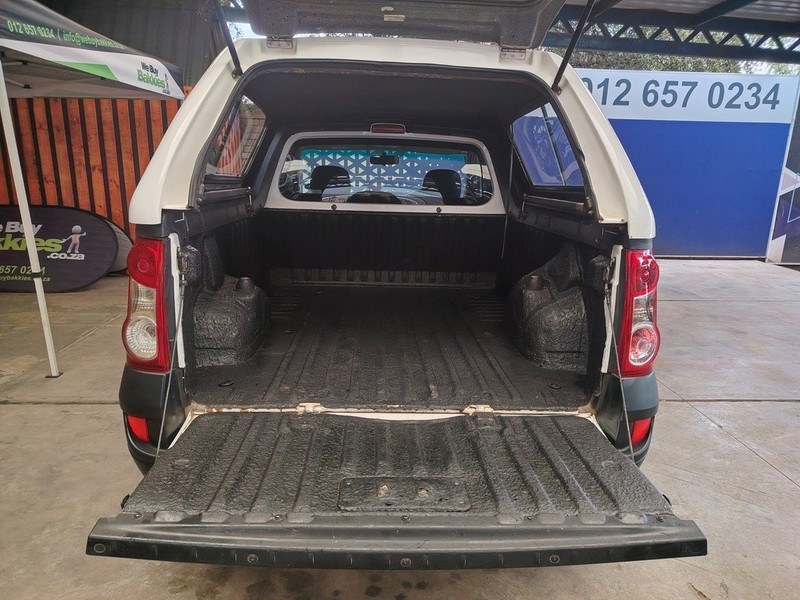 Nissan NP200 - We Buy Bakkies - Image 13
