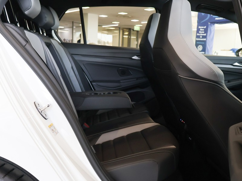Volkswagen Golf - Hatfield VW Melrose Arch - Image 14