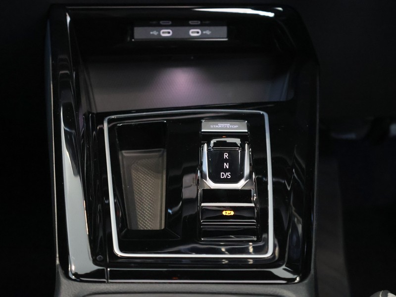 Volkswagen Golf - Hatfield VW Melrose Arch - Image 29