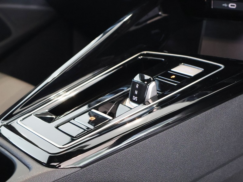 Volkswagen Golf - Hatfield VW Melrose Arch - Image 17