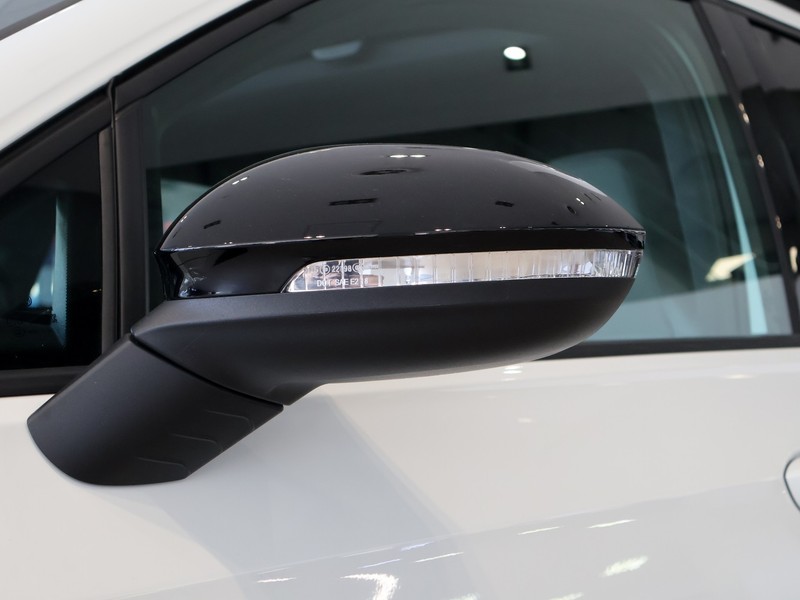 Volkswagen Golf - Hatfield VW Melrose Arch - Image 28