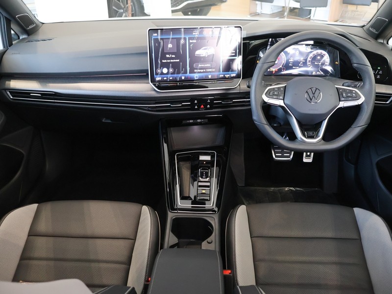 Volkswagen Golf - Hatfield VW Melrose Arch - Image 11