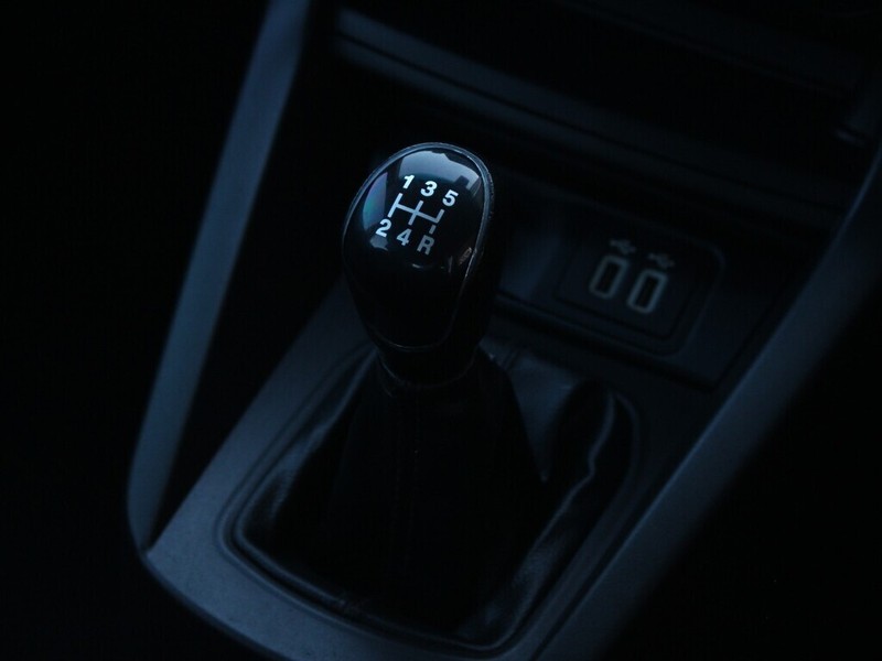 Ford Figo - Authentique Autos - Image 7