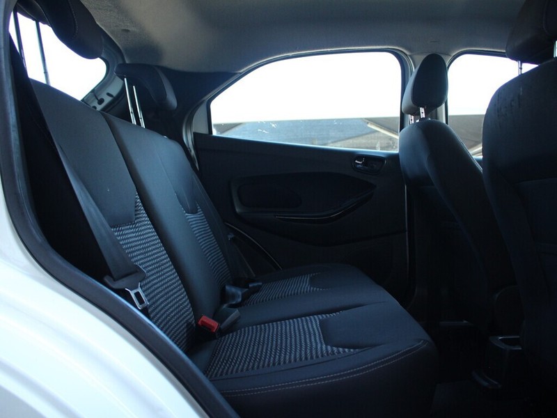 Ford Figo - Authentique Autos - Image 5
