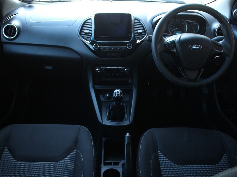 Ford Figo - Authentique Autos - Image 6