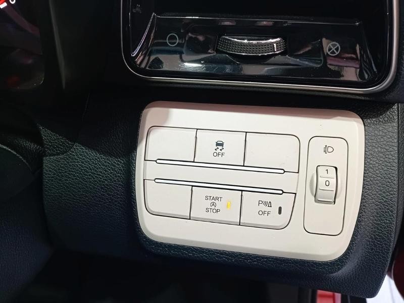 Mahindra XUV300 - Group1 Auto Midrand - Image 13