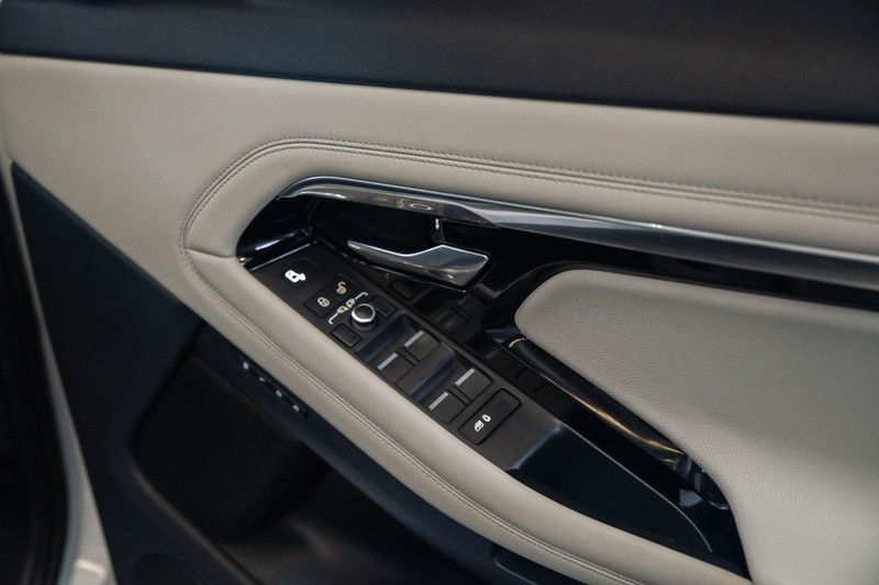 Land Rover Range Rover Evoque - Bruma Nissan - Image 23