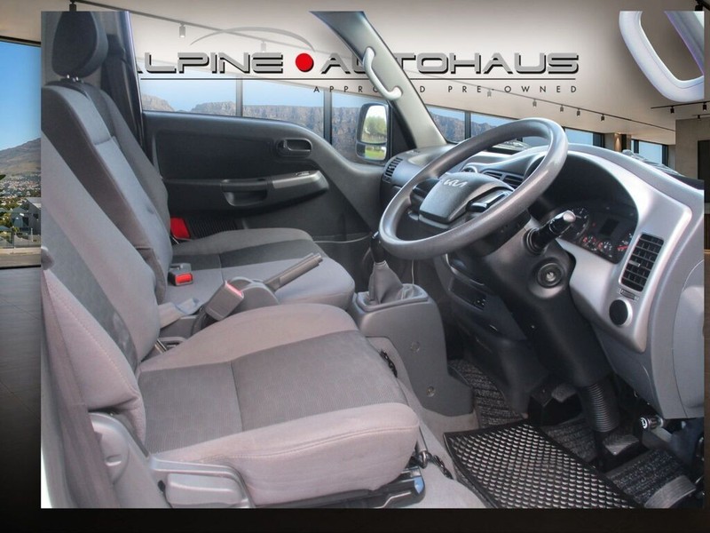 Kia K 2700 - Alpine Autohaus - Image 10