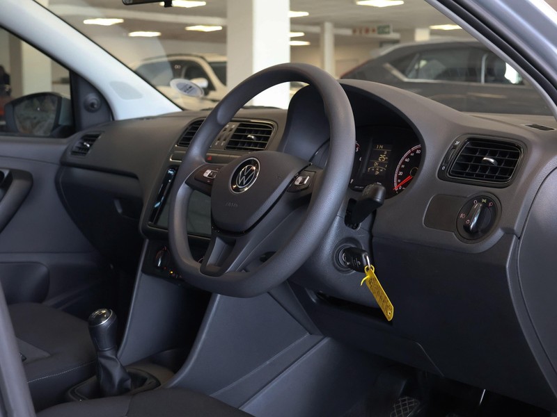 Volkswagen Polo Vivo - Hatfield VW Rivonia - Image 18