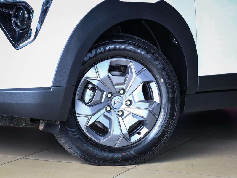 Mahindra XUV 3XO - Mahindra Woodmead - Image 5