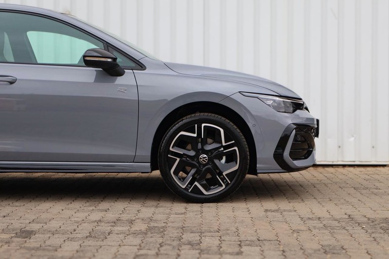 Volkswagen Golf - Hatfield VW Pretoria - Image 8