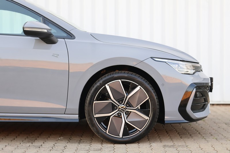 Volkswagen Golf - Hatfield VW Pretoria - Image 9