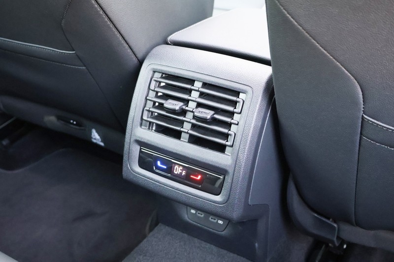 Volkswagen Golf - Hatfield VW Pretoria - Image 24