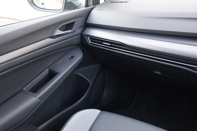 Volkswagen Golf - Hatfield VW Pretoria - Image 18