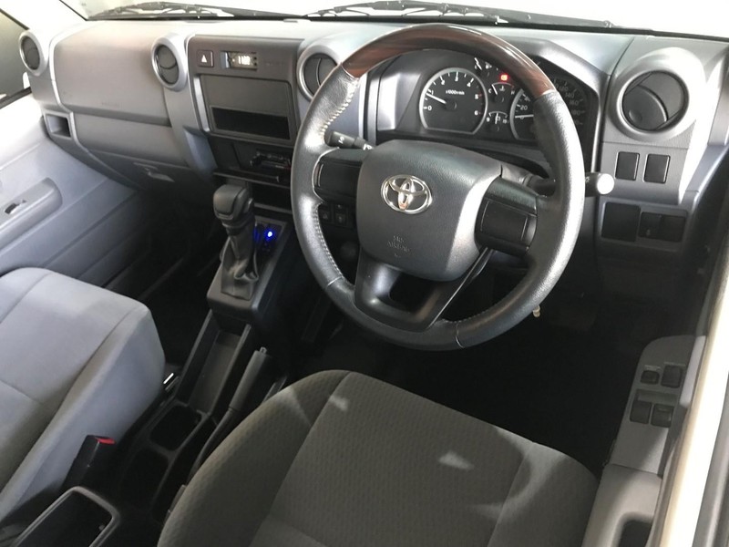 Toyota land cruiser 79 - Vaal Toyota Vereeniging - Image 11